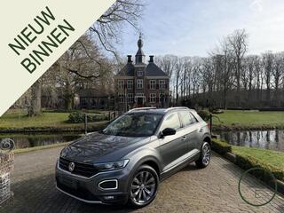 volkswagen-t-roc-1.5-tsi-sport--le