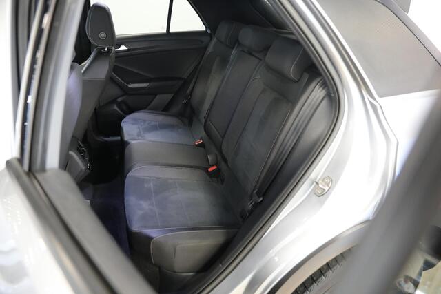Volkswagen T-Roc 1.5 TSI R-Line | Schuif- kanteldak | Cruise adaptief | Stoel & Stuurverwarming