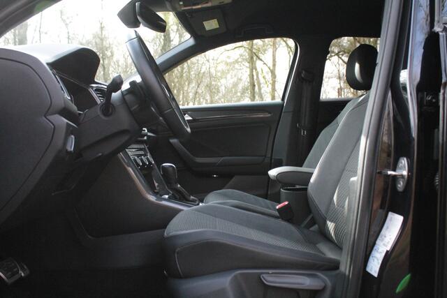 Volkswagen T-Roc 1.5 TSI R-Line | Trekhaak | ACC | Navi