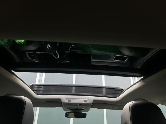 Volkswagen T-Roc 1.5TSI 150pk DSG Style | ACC | Leer | Pano | Camera