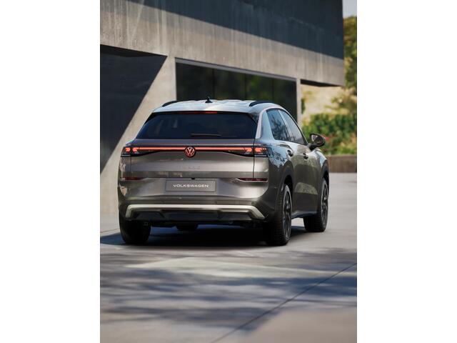 Volkswagen T-Roc 1.5 eTSI 116 7DSG Life First Edition Automaat