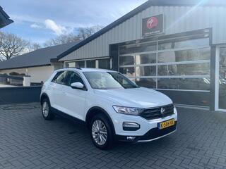 volkswagen-t-roc-1.5-tsi-style,-cru