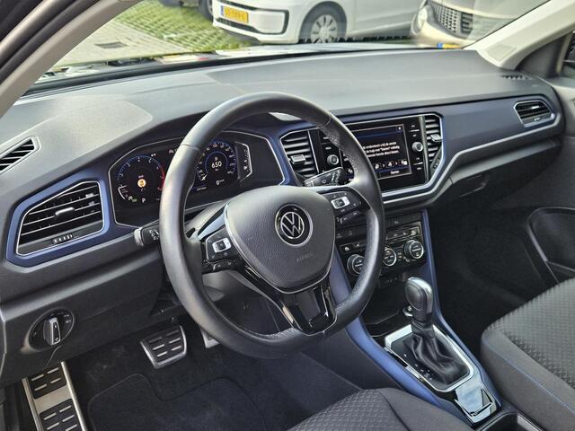 Volkswagen T-Roc 1.5 TSI United Automaat Carplay Camera Stoelvw