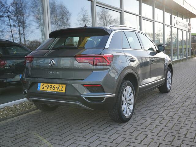 Volkswagen T-Roc 1.5 TSI Sport | Voorstoelen verwarmd | Cruise control adaptief |