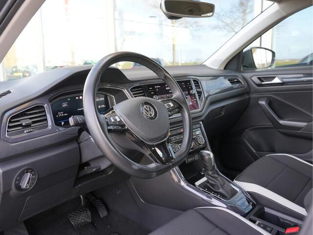 Volkswagen T-Roc 1.5 TSI Sport | Voorstoelen verwarmd | Cruise control adaptief |