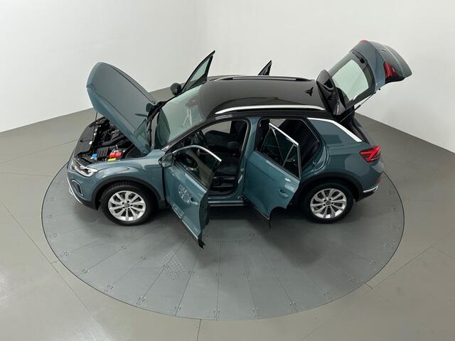 Volkswagen T-Roc 1.5 TSI STYLE DSG ERGO STOEL TREKHAAK