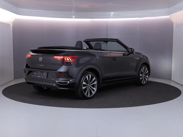 Volkswagen T-Roc Cabrio 1.5 TSI R-Line 150 pk Automaat (DSG) | Navigatie | Windscherm | Parkeersensoren | Stoelverwarming | Adaptieve cruise control |