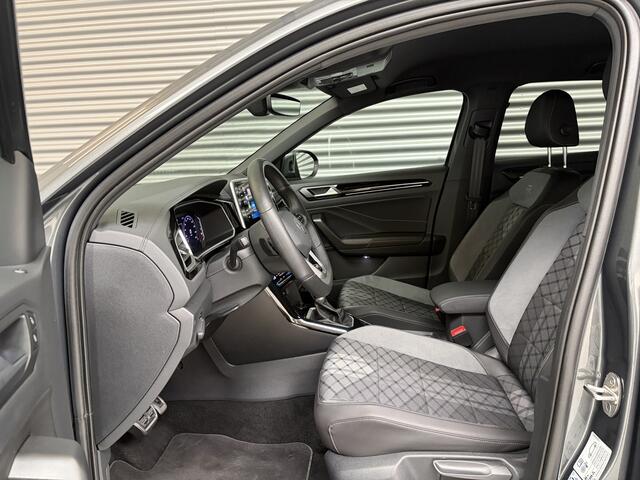 Volkswagen T-Roc 1.5 TSI R-LINE/IQ LIGHT/IQ DRIVE/KEY-LESS/EL A KLEP/ENZ