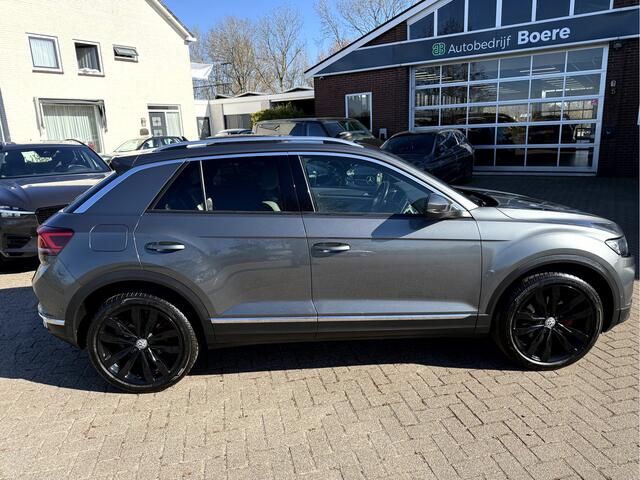 Volkswagen T-Roc 2.0 TSI 4Motion Sport Panoramadak, Leder, Camera