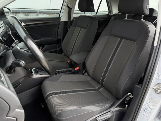 Volkswagen T-Roc 1.0 TSI Style Business | Adaptive Cruise | Climate | Carplay | DAB | Navi