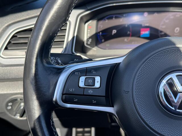 Volkswagen T-Roc Cabrio 1.5 TSI 150PK DSG R-LINE SPORT CAMERA/ACC/NAVIGATIE