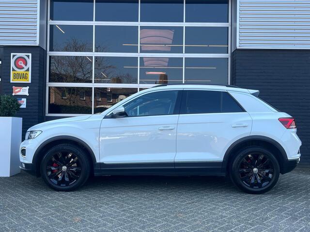 Volkswagen T-Roc 1.5 TSI Sport, Automaat, CarPlay, Camera, Cruise, Navi, PDC