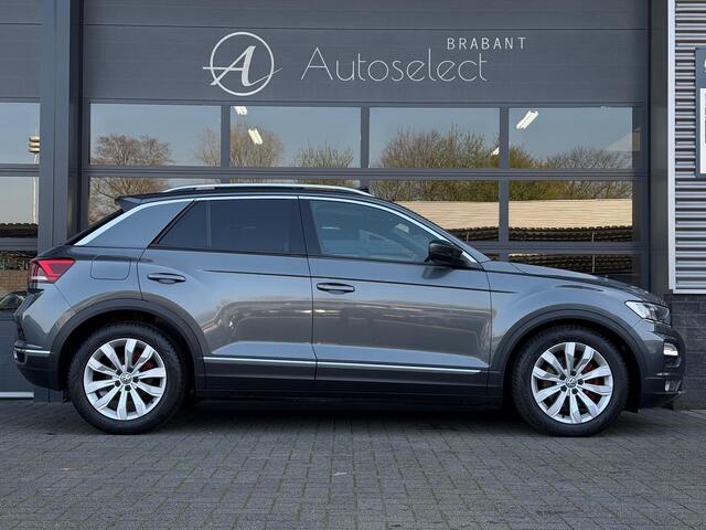 Volkswagen T-Roc 1.5 TSI Sport Pano Navi DigiDash