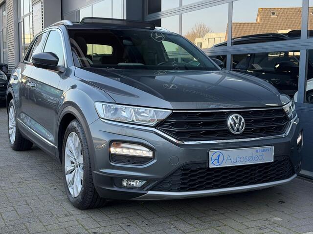 Volkswagen T-Roc 1.5 TSI Sport Pano Navi DigiDash