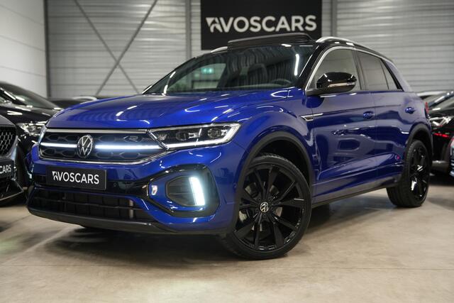Volkswagen T-Roc 1.5 TSI R-Line * Pano - Keyless - Camera - 19" - Black Style - IQ Light - ACC *