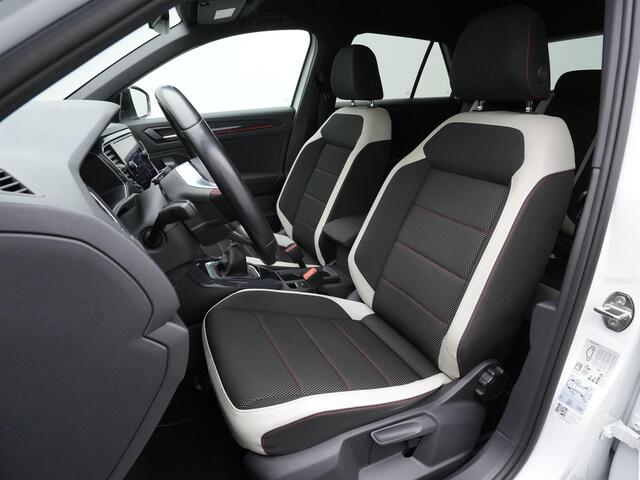 Volkswagen T-Roc 1.0 TSI 115 pk Sport | Achteruitrijcamera | Navigatie | Adaptive Cruise | Elektrische achterklep | Carplay