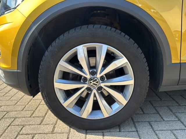Volkswagen T-Roc 1.5 TSI DSG STYLE TREKHAAK/NAVI/ACC/PDC/STOELVERW