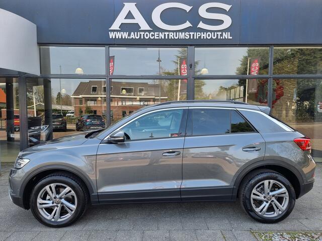 Volkswagen T-Roc 1.0 TSI Edition | Ad.cruise | Camera | 2025 | Fabrieksgarantie | Nieuwstaat!