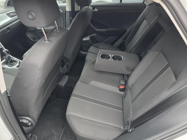Volkswagen T-Roc 1.0 TSI Life Business|virt.clock| |Carplay|Clima|