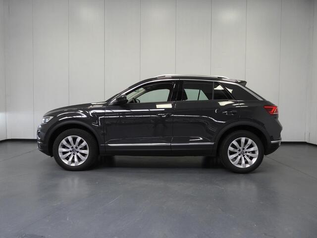 Volkswagen T-Roc 1.5 TSI Sport NAVI/CAMERA/VIRTUAL/LED/TREKH./17"LMV!
