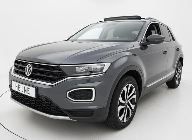 Volkswagen T-Roc TSI 110PK COMFORTLINE CARPLAY/PANORAMADAK/STOELVERW.