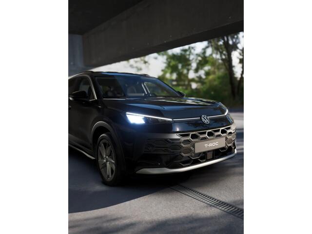 Volkswagen T-Roc 1.5 eTSI 116 7DSG Life First Edition | 'App-Connect' draadloze smartphone integratie | Automatische afstandsregeling (Adaptive Cruise Control) | Buitenspiegels elektrisch instel-, verwarm- en inklapbaar