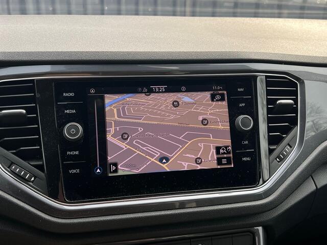 Volkswagen T-Roc 1.5 TSI 150pk Sport Navigatie