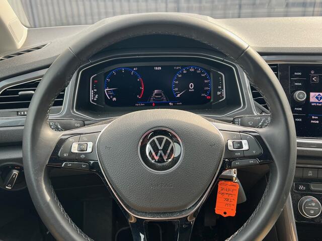 Volkswagen T-Roc 1.5 TSI 150pk Sport Navigatie