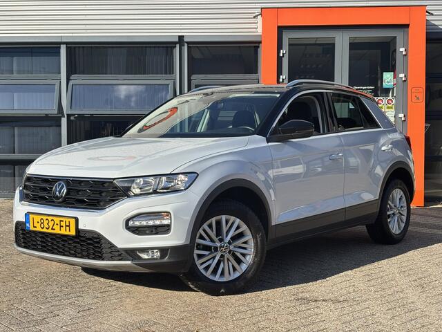 Volkswagen T-Roc 1.0 TSI Style Business / Cruise Control / NL Auto / Navi / Applecarplay/AndroidAuto /