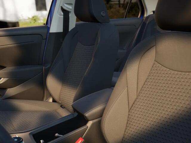 Volkswagen T-Roc Life First Edition 1.5 eTSI 116 PK 7 versn. DSG · Achteruitrijcamera · · Comfort pakket ·