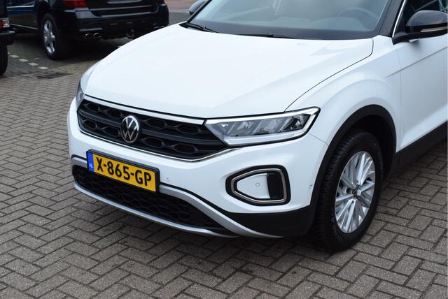 Volkswagen T-Roc 1.0 TSI Life Airco Lichtmetaal Trekhaak Navi