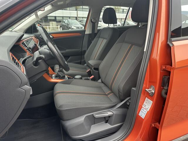 Volkswagen T-Roc 1.0 TSI Style Navi Trekhaak Bluetooth Stoelverwarming