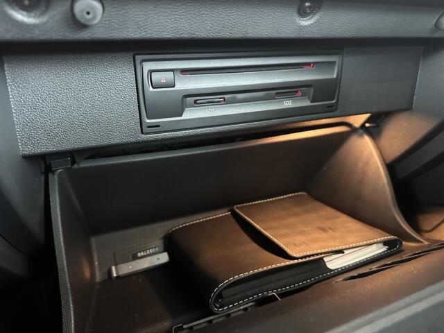 Volkswagen T-Roc 1.0 TSI Style Navi Trekhaak Bluetooth Stoelverwarming