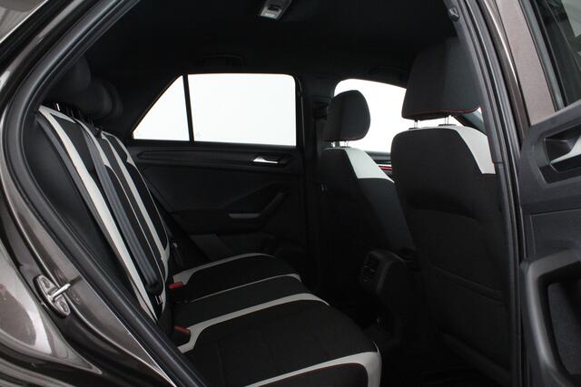 Volkswagen T-Roc 1.5 TSI Sport >150pk/DSG/Black Oak Brown/Camera/ACC/Stoelverwarming