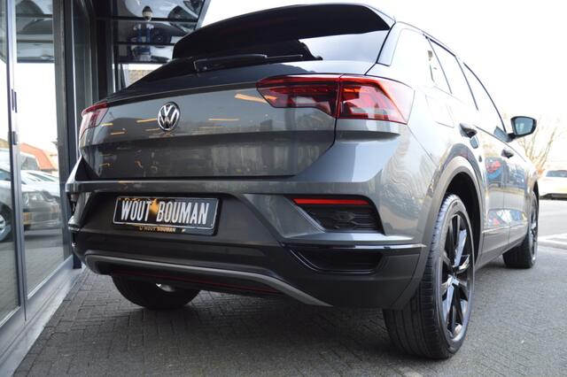 Volkswagen T-Roc 1.5 TSI Sport DSG Led Panorama Virtual Acc Camera Afn.trekh Pdc