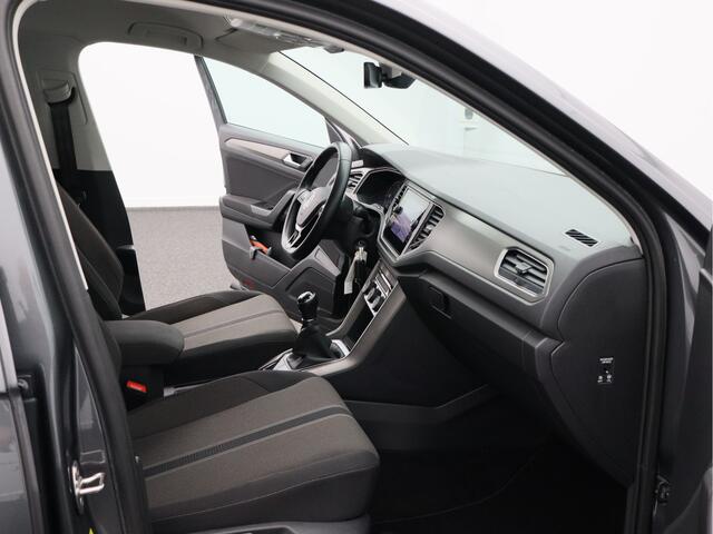 Volkswagen T-Roc 1.0 TSI Style/ lage km/ zeer mooi!