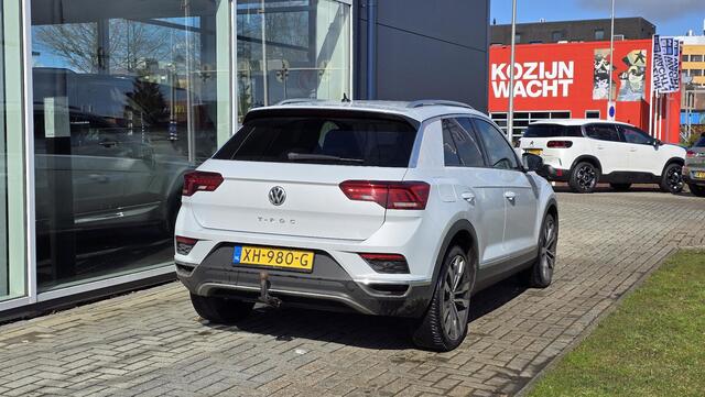 Volkswagen T-Roc 1.5 TSI Sport | 150PK | ACC | Stoelverwarming | Carplay | Virtual Cockpit | Camera