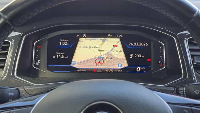 Volkswagen T-Roc 1.5 TSI Sport | 150PK | ACC | Stoelverwarming | Carplay | Virtual Cockpit | Camera