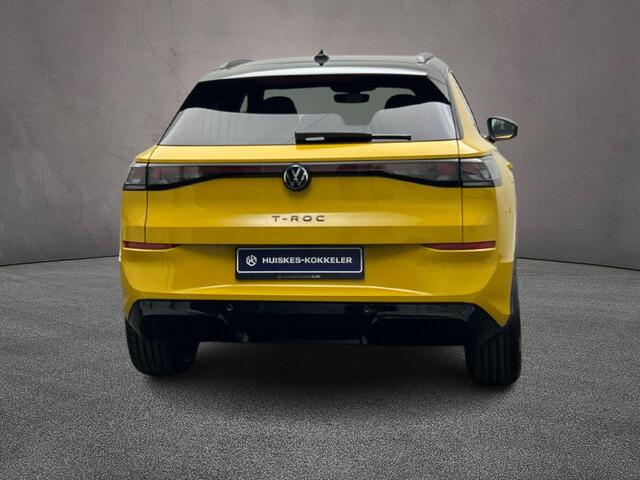 Volkswagen T-Roc R-Line First Edition 1.5 eTSI 150pk DSG Automaat Panoramadak, Harman Kardon audio, Adaptive cruise control, LED matrix koplampen, Lederen bekleding, Black style