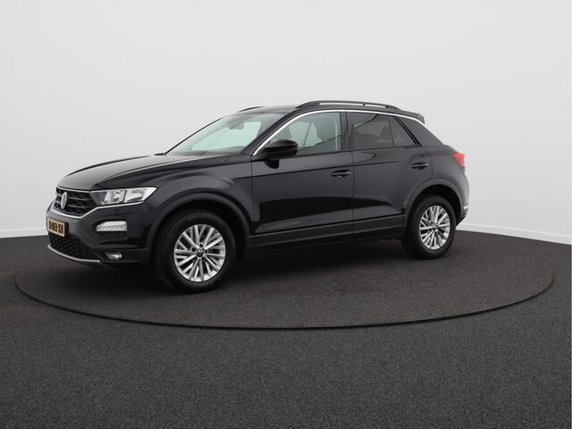 Volkswagen T-Roc 1.0 TSI Style/ lage km/ trekhaak!
