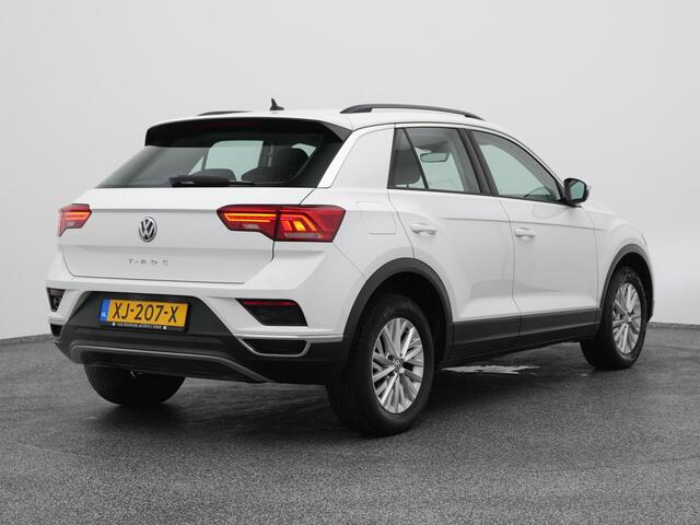 Volkswagen T-Roc 1.5 TSI Style 6-Bak | ADAPTIVE