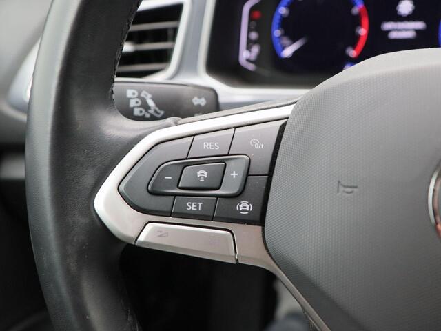 Volkswagen T-Roc 1.0 TSi 110 Pk Style | Camera | Adaptive Cruise | Navigatie | Climatronic | CarPlay | 17 Inch | 22.245 Km !!