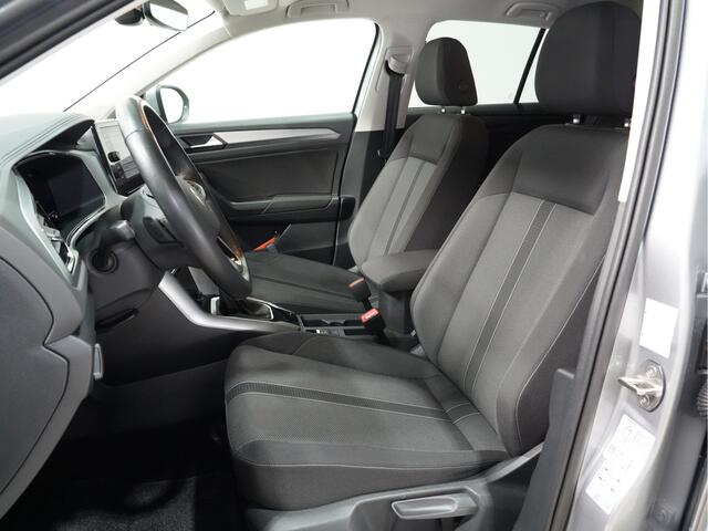 Volkswagen T-Roc 1.5 TSI 150pk DSG Life Edition / Demonstratieauto, alleen op afspraak te bezichtigen