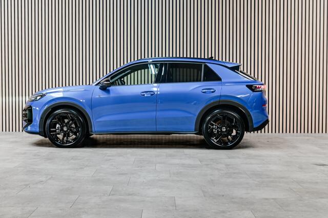 Volkswagen T-Roc 1.5 eTSI R-Line | HUD | BLACK PACK | ELEKTR. ACHTERKLEP | STOELV