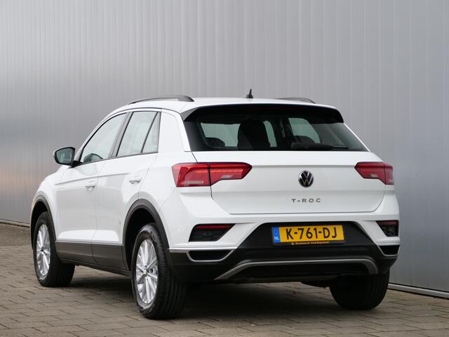 Volkswagen T-Roc 1.5 TSI Style 150 Pk Automaat Navi / DAB / Climate control / PDC