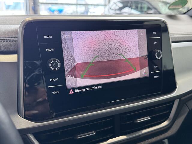Volkswagen T-Roc Cabrio Bijna Nieuw o TSI o IQ.Led o Stoelverwarming o Virtual Cockpit o CarPlay o Navigatie o Adaptive Cruise 05/2024 ?Top Auto's Wijchen , 30 Jaar Specialist in Volkswagen : Alle Type's : R-Line Edition / Style / First Edition / Highline / Life , Zowel
