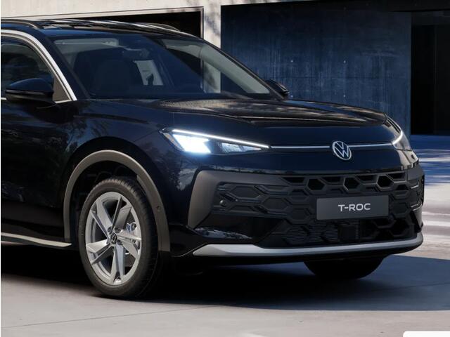 Volkswagen T-Roc Life First Edition (2) 1.5 eTSI 85 kW / 116 PK SU · Comfort Pakket · Achteruitrijcamera · Draadloze telefoonlader · Allseason banden