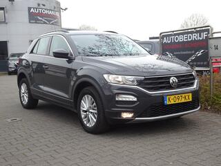 volkswagen-t-roc-1.0-tsi-style