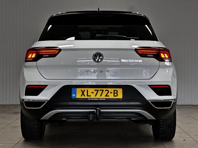 Volkswagen T-Roc 1.5 TSI Style/ Open-Pano Dak/ Automaat/ LED Koplampen/ Virtual Cockpit/ Trekhaak/ Clima/ Navi/ Cruise/ Bluetooth/ Multi.LEDER.Stuur/ Elek.Pakket/ Isofix/ PDC V+A.