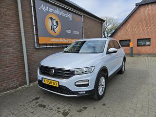 volkswagen-t-roc-1.5-tsi-style-busi